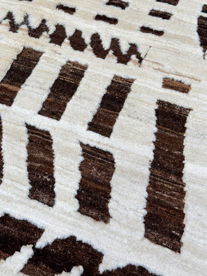 Moroccan Style 6'0"x9'4" Area Rug