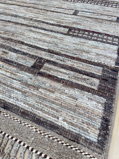 Moroccan Style 6'9"x10'3" Area Rug