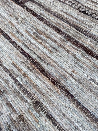 Moroccan Style 6'9"x10'3" Area Rug