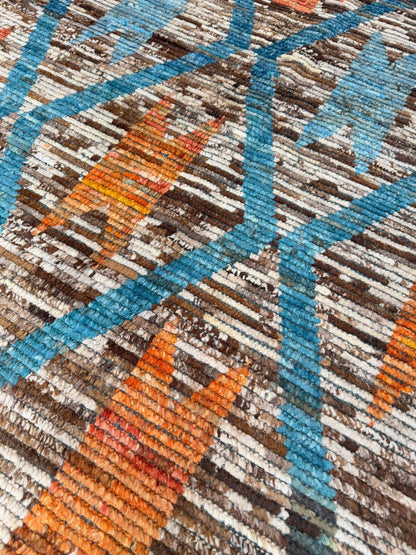Moroccan Style 6'4"x9'7" Area Rug