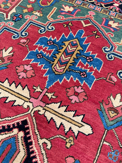 Transitional Heriz 6'8"x10'2" Area Rug