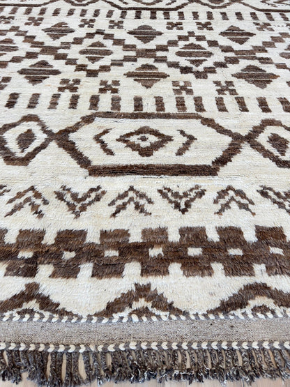 Moroccan Style 8'2"x10'8" Area Rug