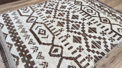 Moroccan Style 8'2"x10'8" Area Rug