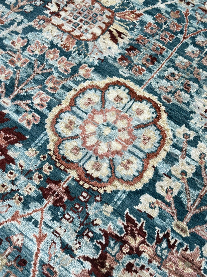 Transitional Tabriz 8'0"x10'1" Area Rug