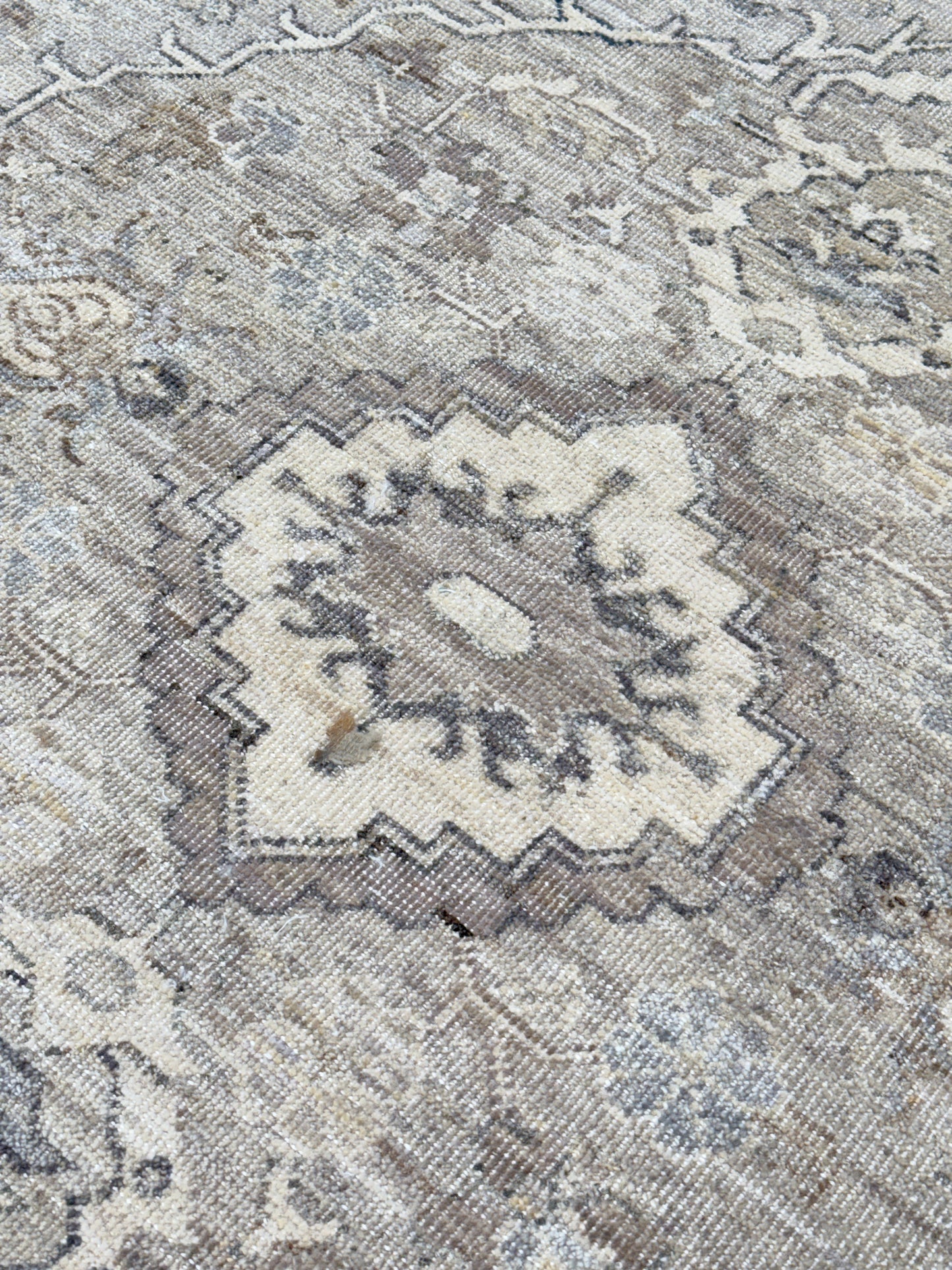Vintage Look Tabriz 6'1"x9'2" Area Rug