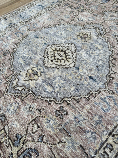 Vintage Look Tabriz 3'0"x9'11" Area Rug