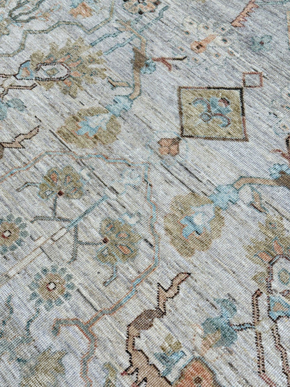 Vintage Look Agra 9'0"x12'1" Area Rug