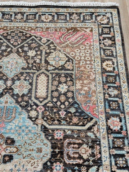 Vintage Look Tabriz 4'1"x6'2" Area Rug