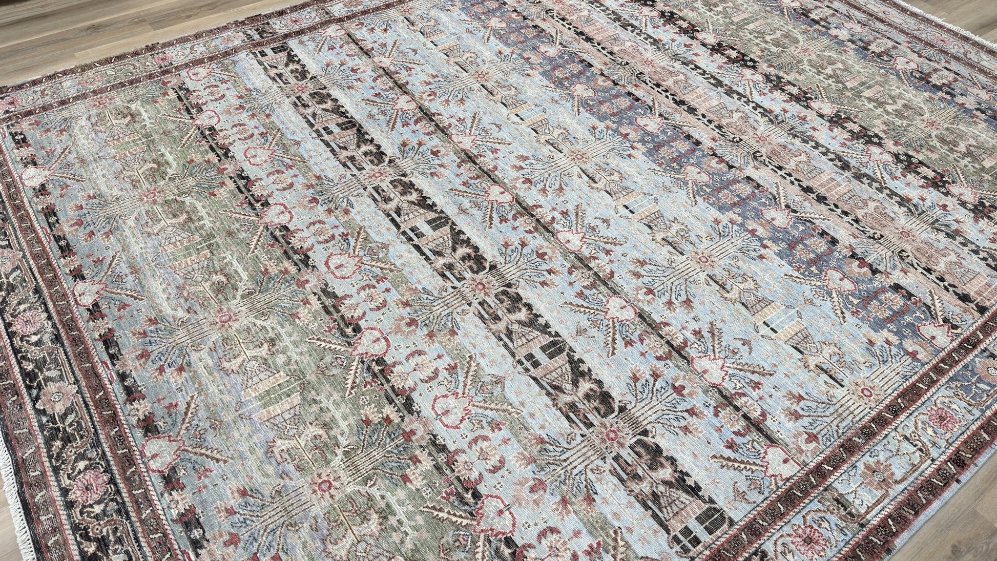 Vintage Look Malayer 9'2"x12'0" Area Rug