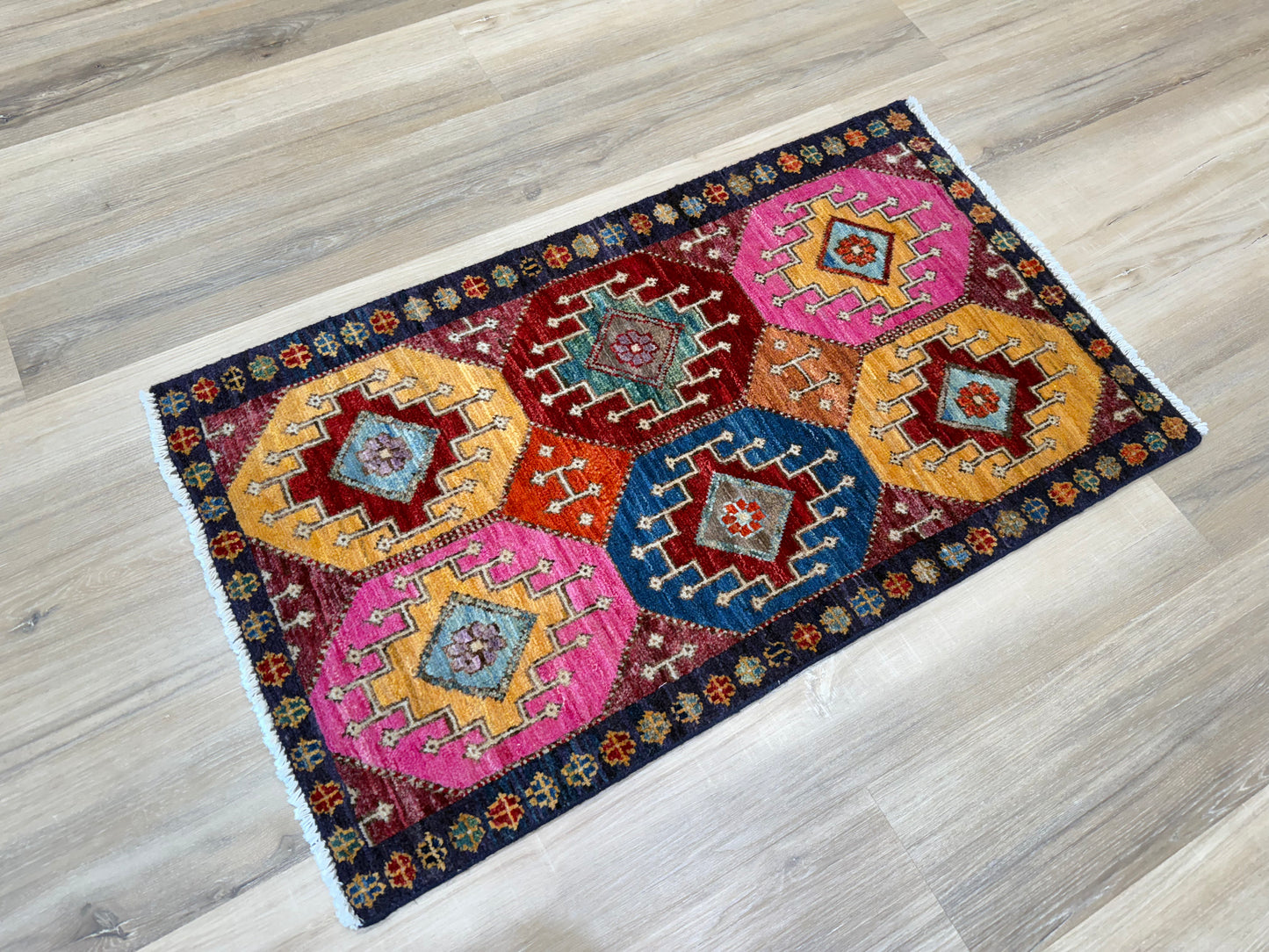 Transitional Shiraz 1'11"x3'3"