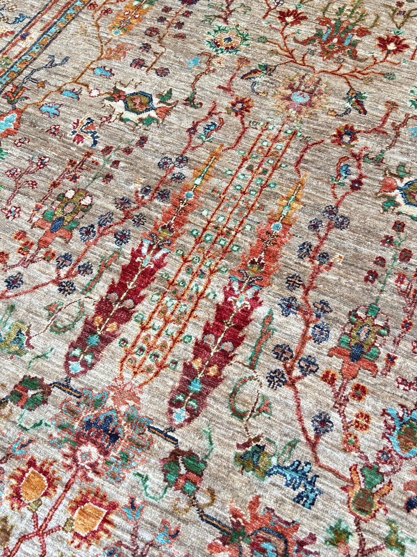 Transitional Tree of Life 5'3"x7'5" Area Rug