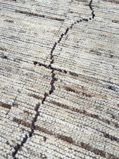 Moroccan Style 8'0"x11'0" Area Rug
