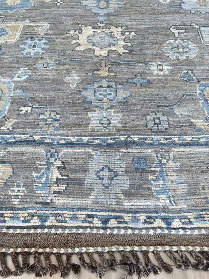 Moroccan Style 9'7"x12'10" Area Rug