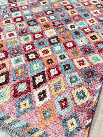 Tribal Style 5'1"x6'6" Area Rug