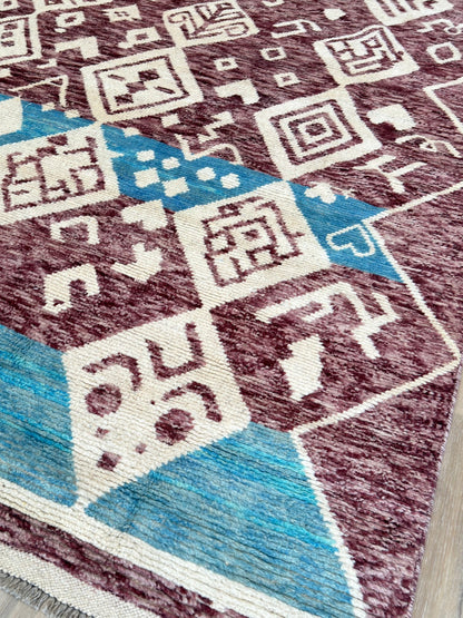 Moroccan Style 9'5"x12'5" Area Rug