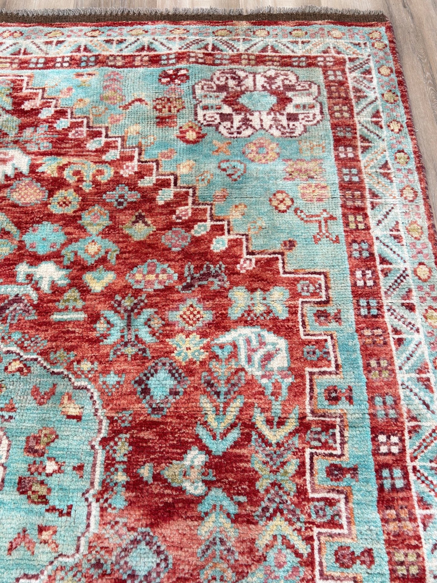 Transitional Shiraz 5'7"x8'1" Area Rug