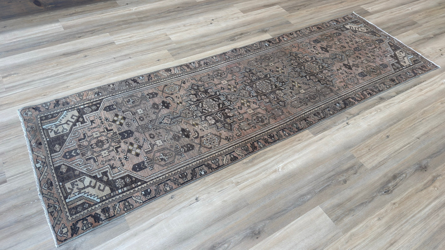 Persian Vintage 3'1"x9'11"