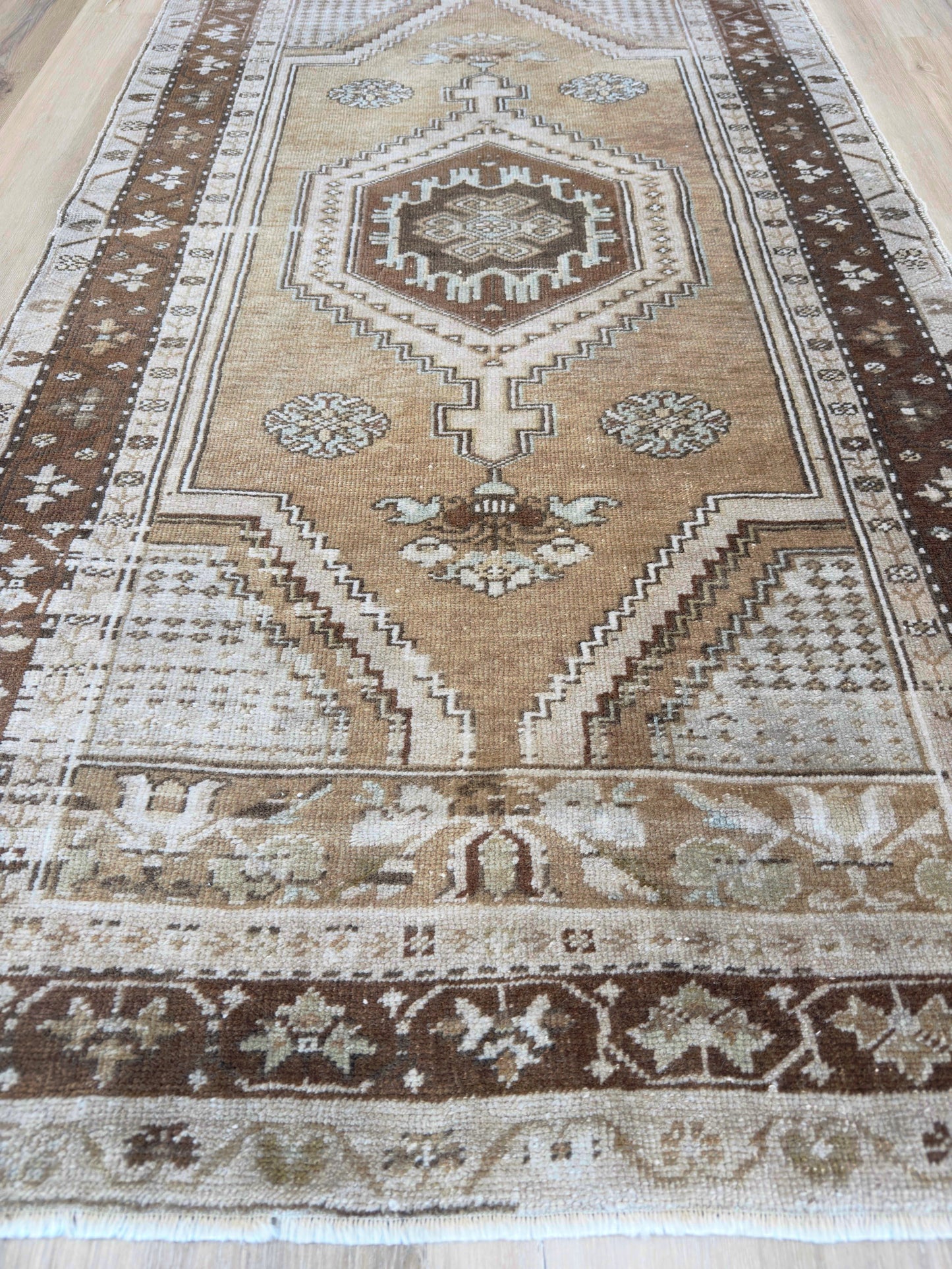 Turkish Vintage 3'0"x5'6"
