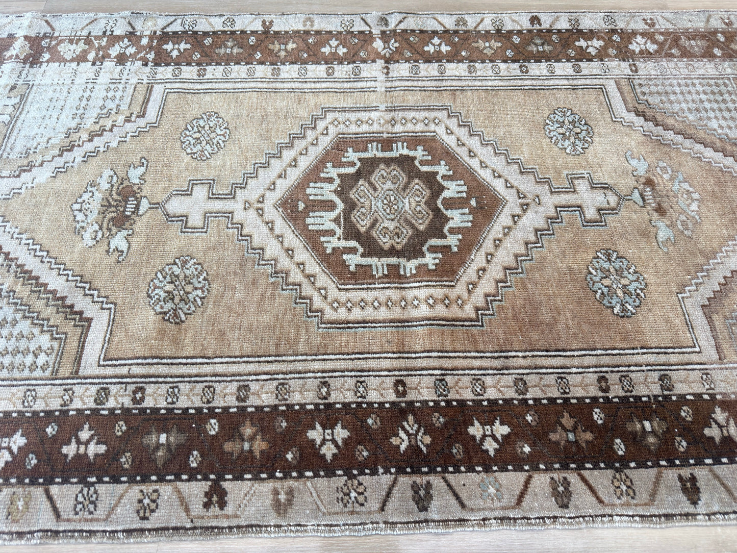 Turkish Vintage 3'0"x5'6"