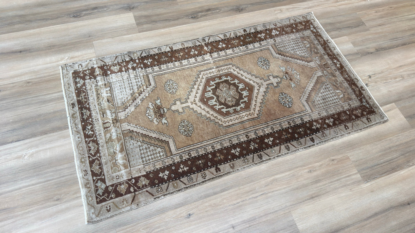 Turkish Vintage 3'0"x5'6"