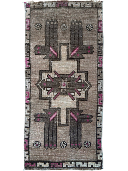 Turkish Vintage 1'7"x3'3"