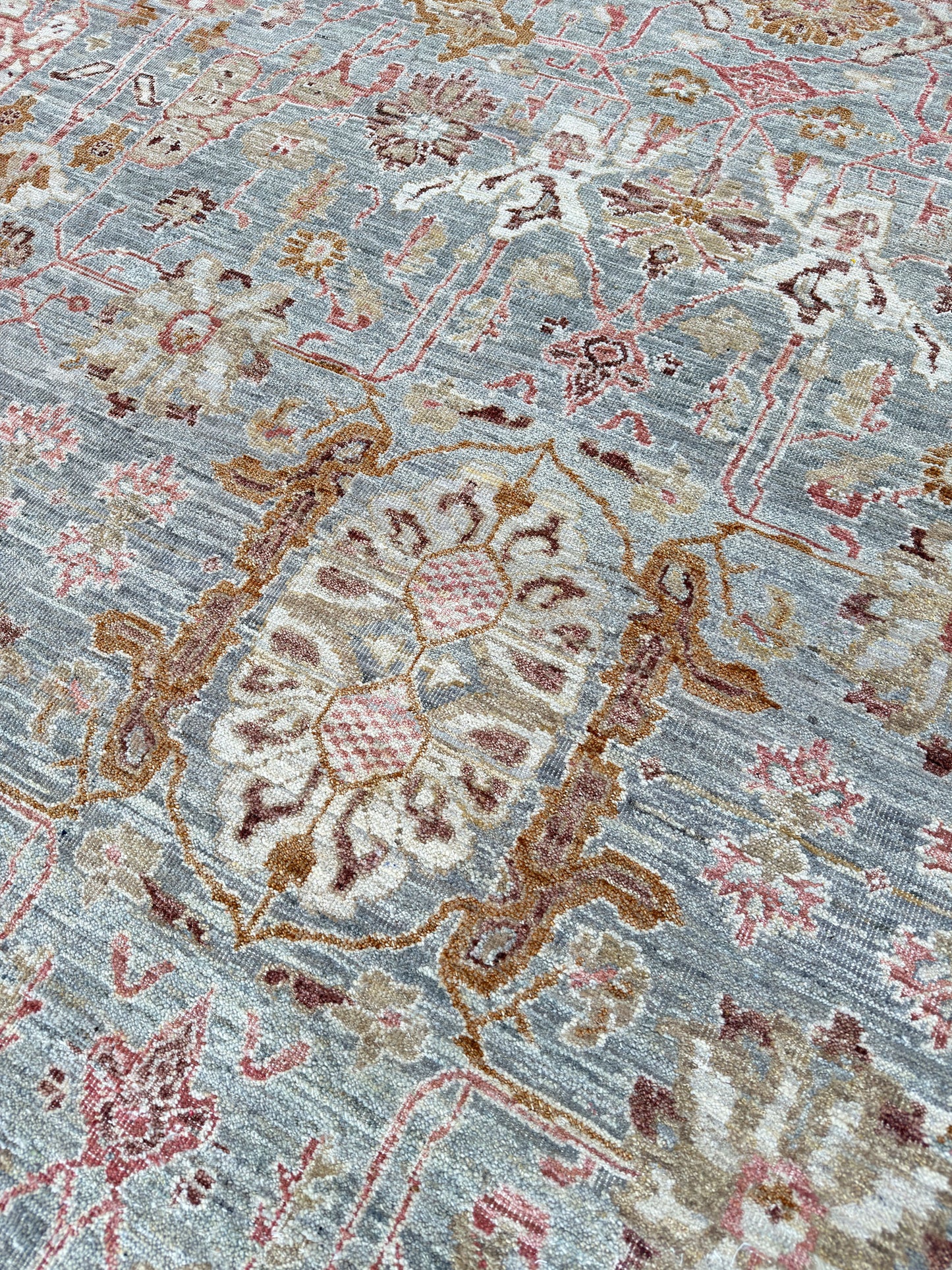 Vintage Look Agra 10'1"x13'11"