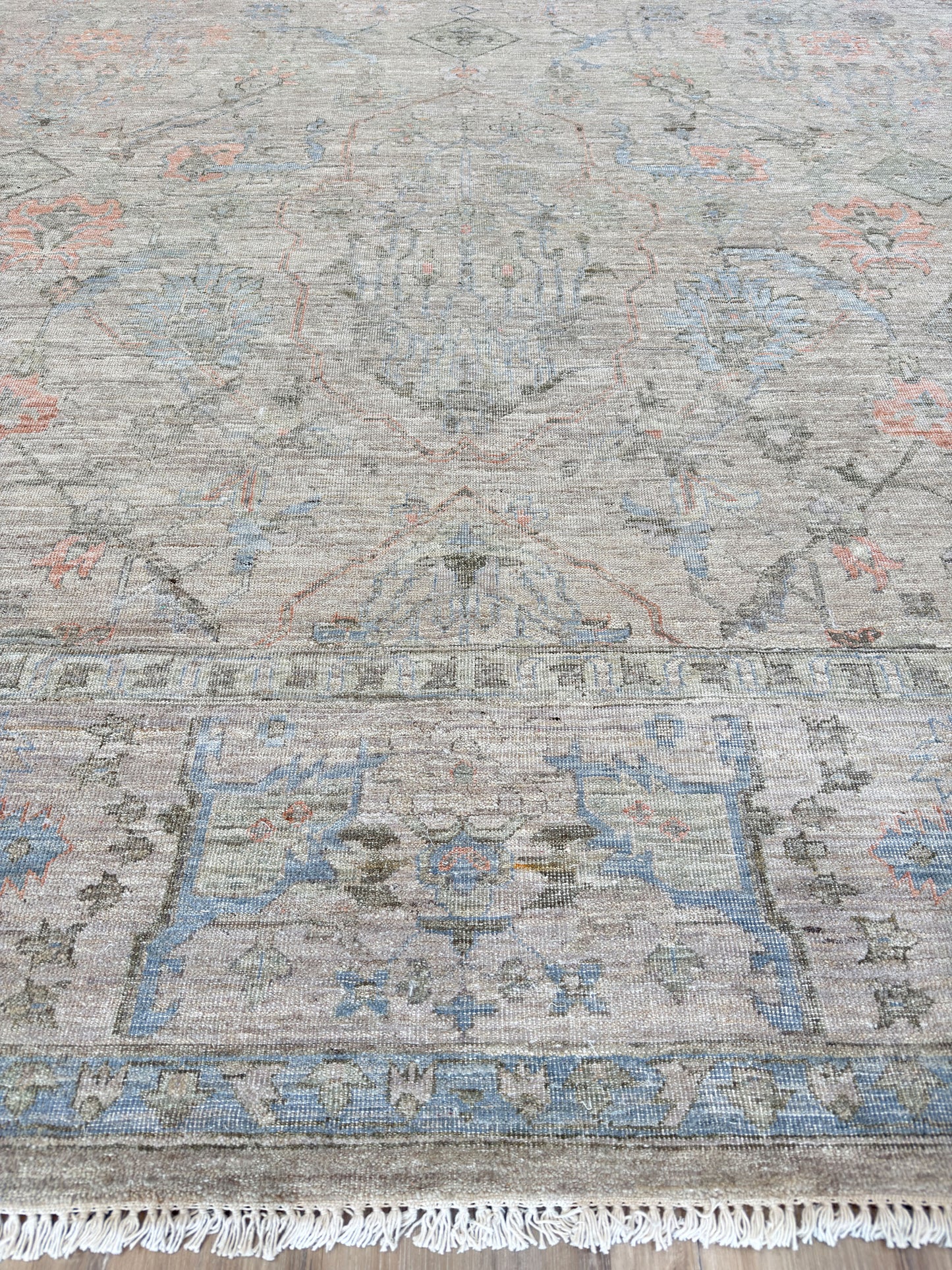 Vintage Look Agra 9'11"x14'0"