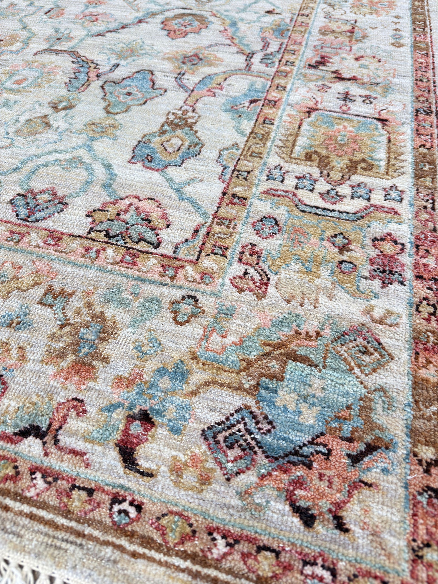 Vintage Look Agra 6'1"x9'1"