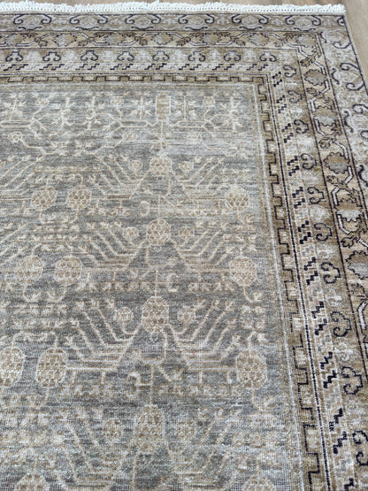 Vintage Look Khotan 8'1"x10'0"