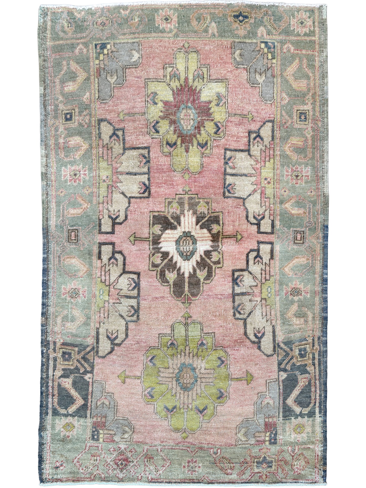 Turkish Vintage 3'4"x5'5"