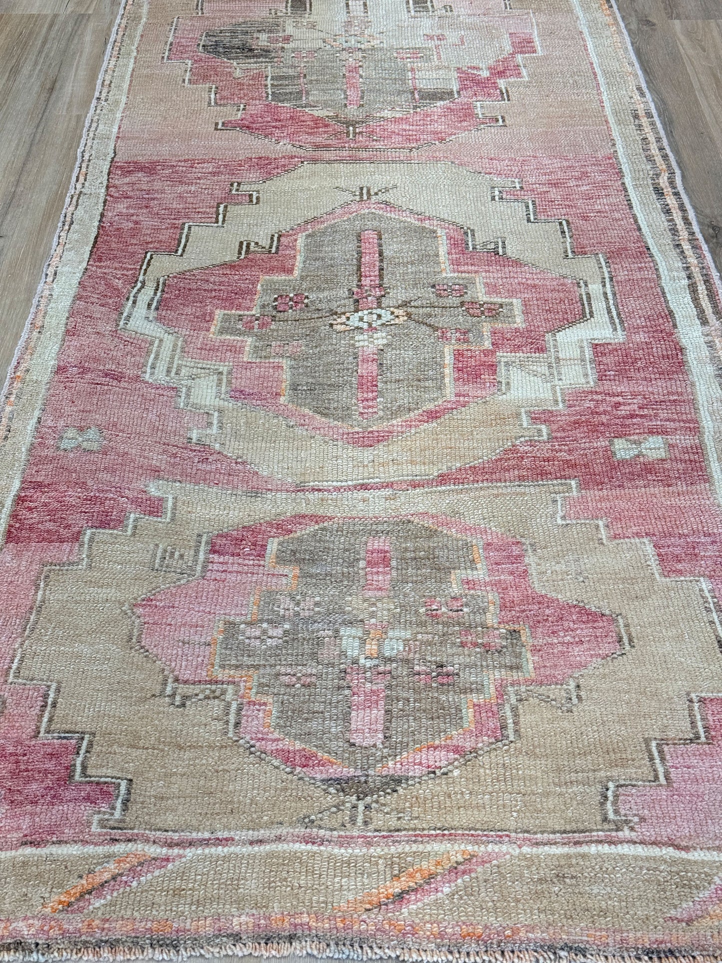 Turkish Vintage 2'8"x10'1"