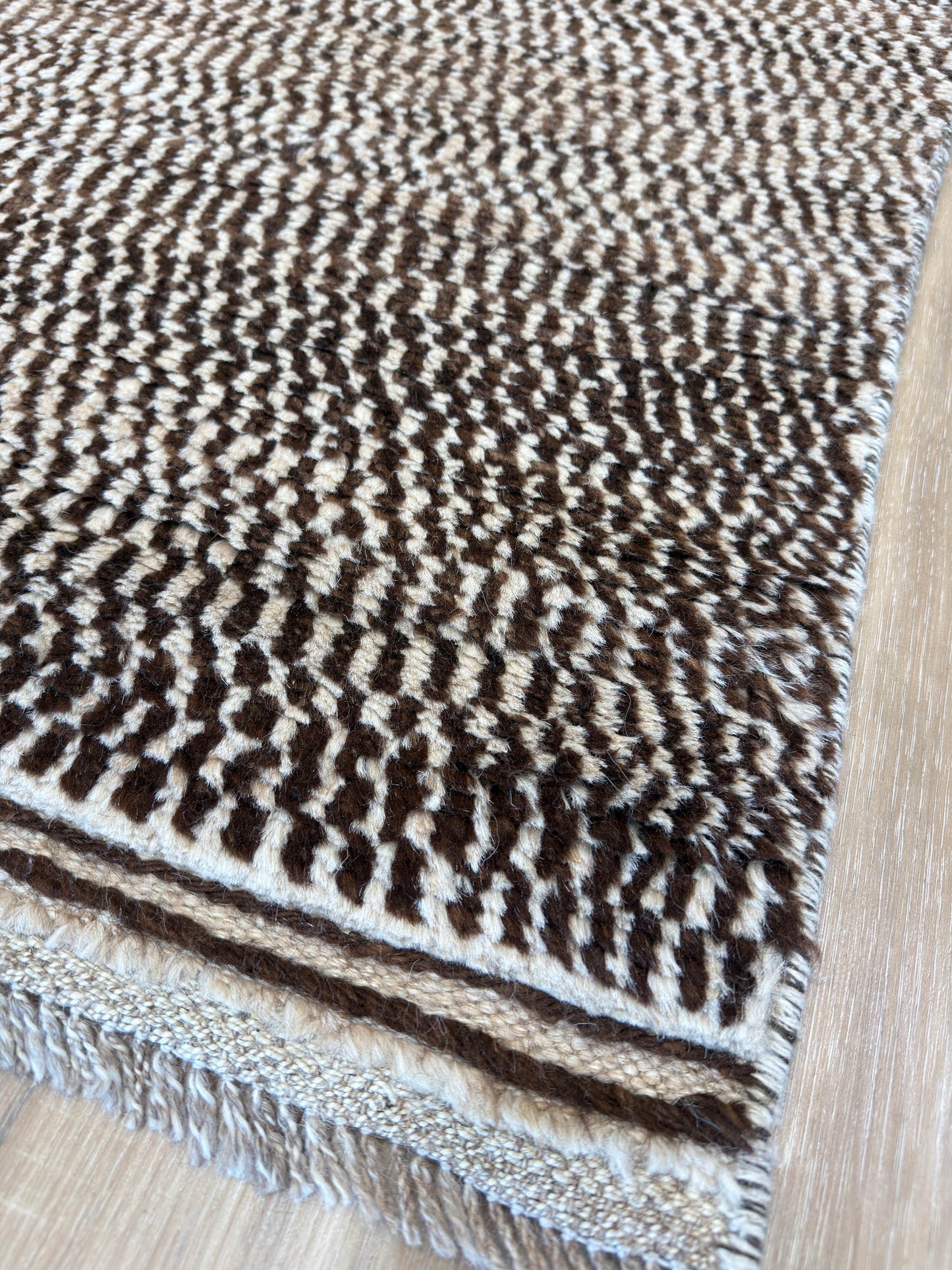 Moroccan Style 2'2"x9'6"