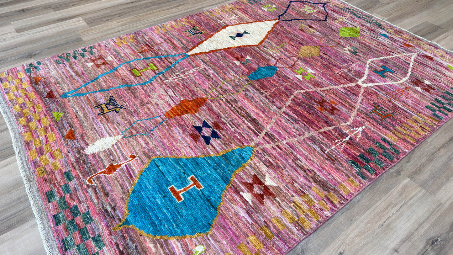 Moroccan Style 5'7"x8'2"