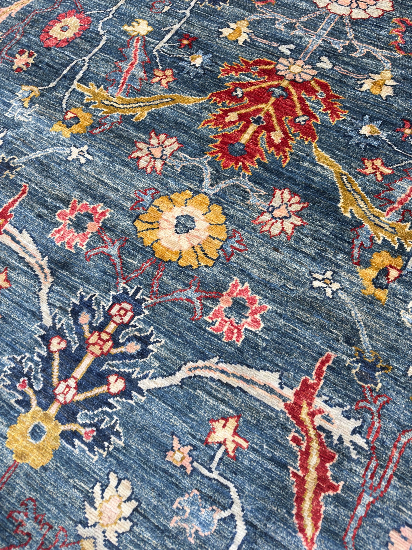 Transitional Heriz 9'2"x11'9"