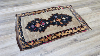 Turkish Vintage 2'0"x2'10"