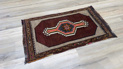 Turkish Vintage 1'9"x2'11"