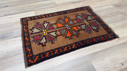 Turkish Vintage 1'10"x2'8"