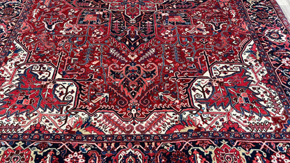 Antique Heriz 9'10"x12'4" Area Rug