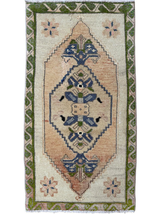 Turkish Vintage 1'8"x2'11"