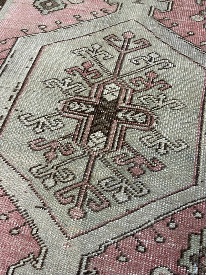 Turkish Vintage 3'6"x6'8"