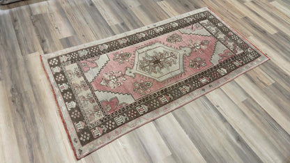 Turkish Vintage 3'6"x6'8"