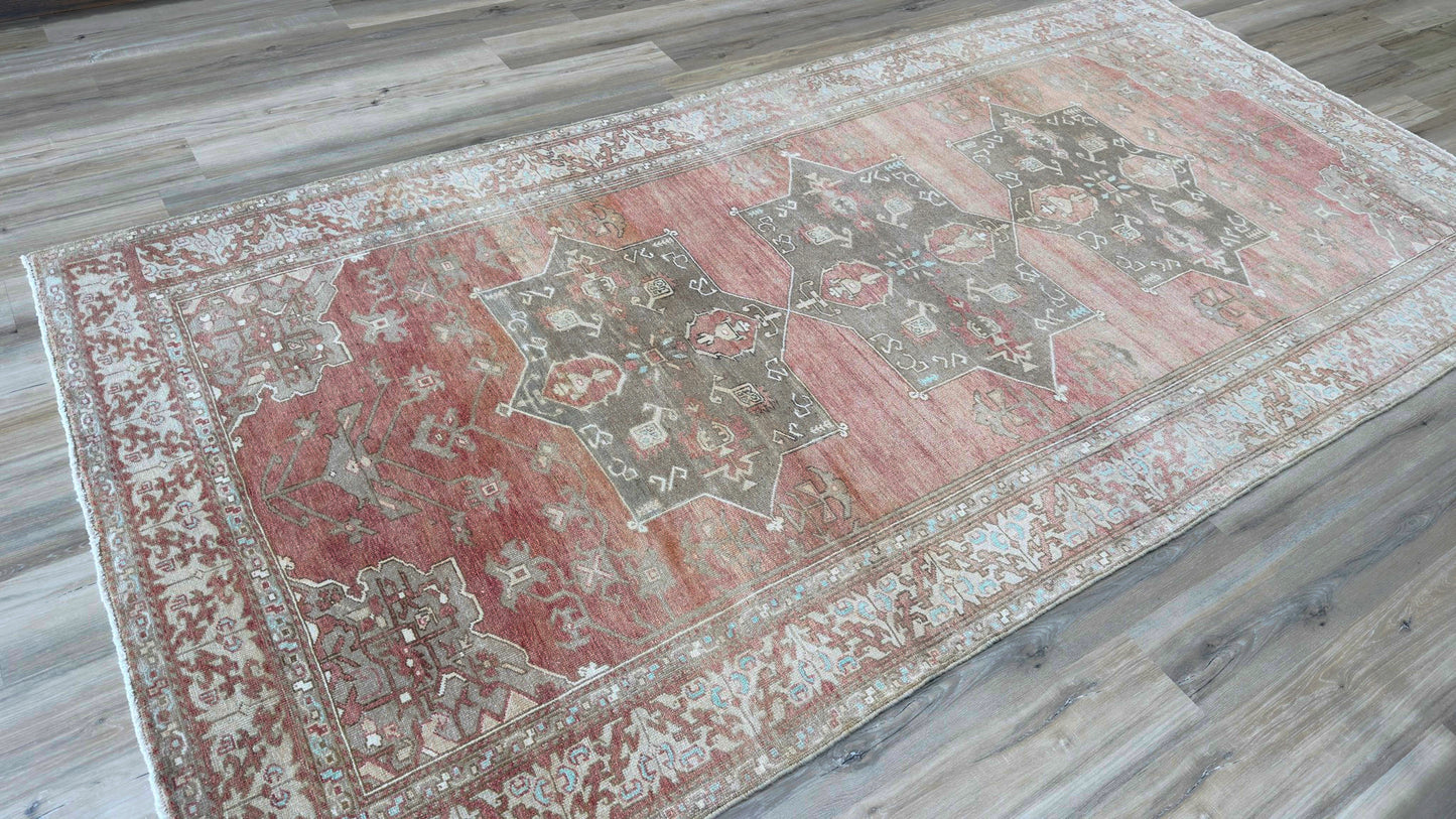 Turkish Vintage 5'4"x10'9"