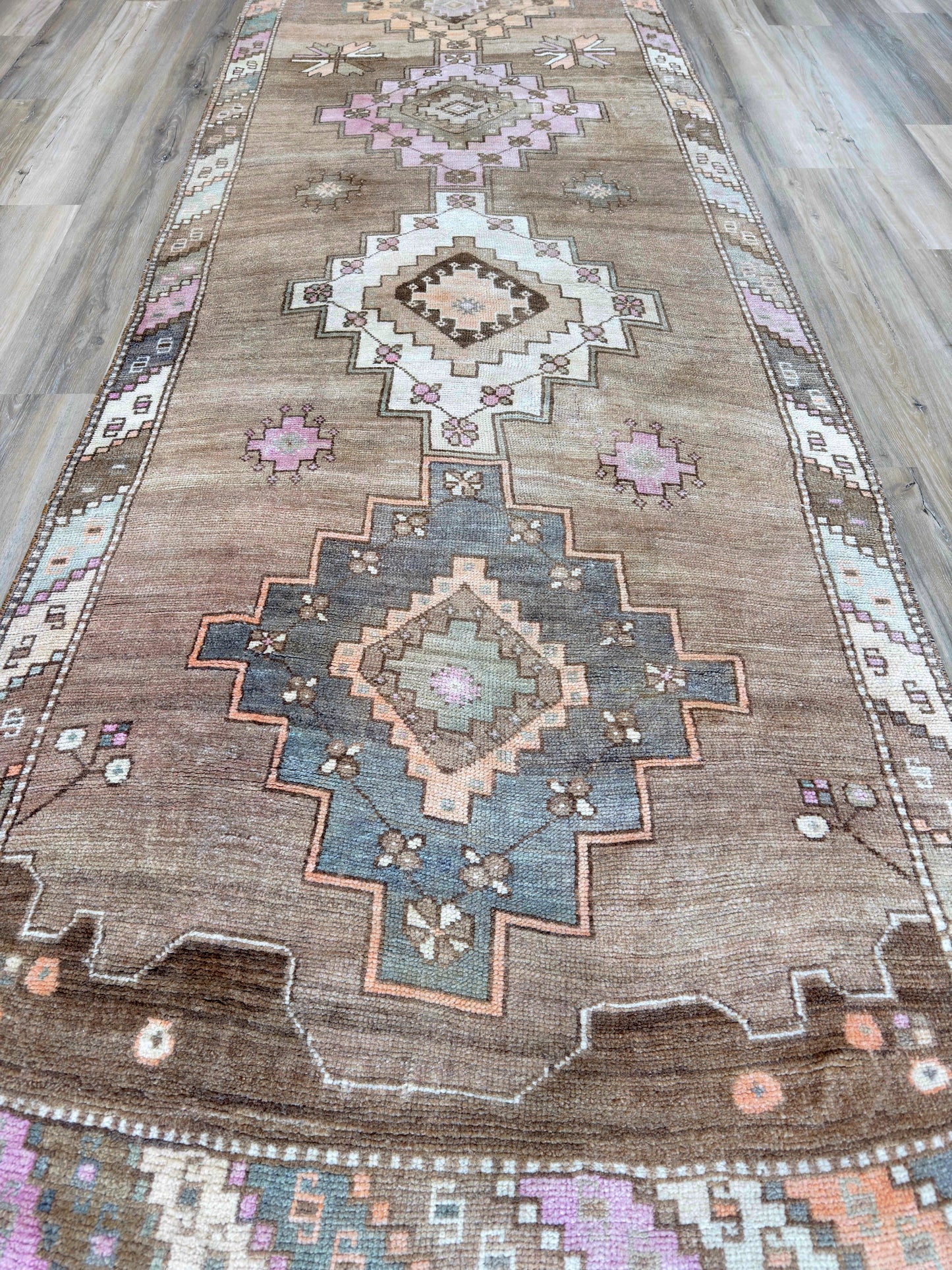 Turkish Vintage 4'0"x13'5"