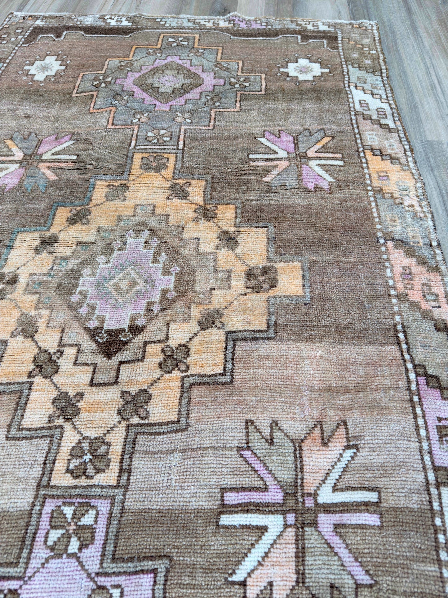 Turkish Vintage 4'0"x13'5"