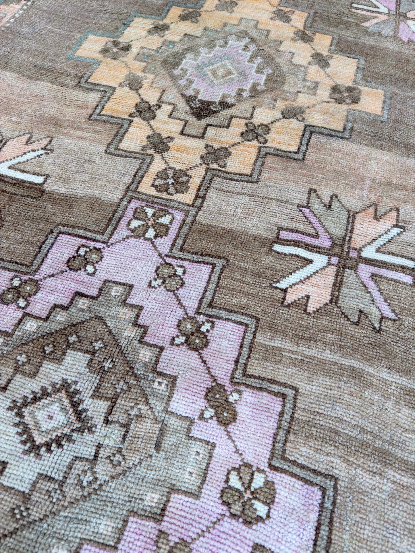 Turkish Vintage 4'0"x13'5"