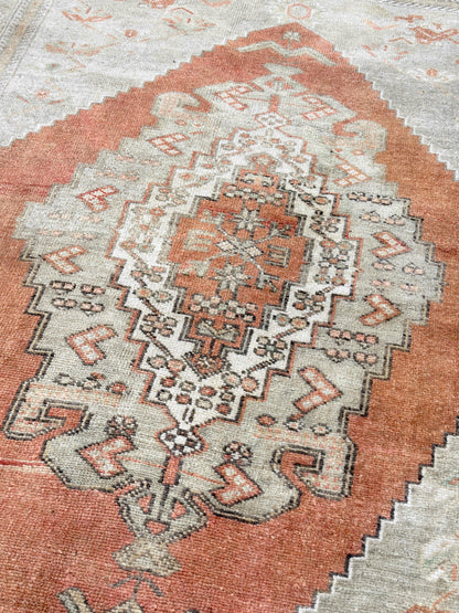 Turkish Vintage 3'11"x6'4"