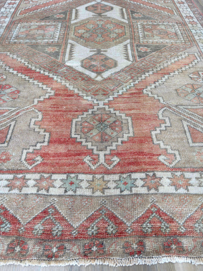 Turkish Vintage 4'7"x7'3"