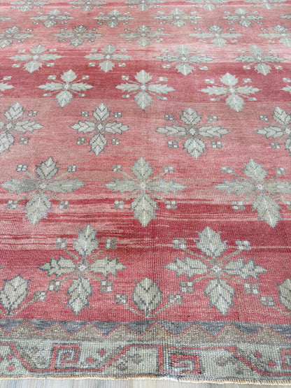 Turkish Vintage 6'4"x9'3"