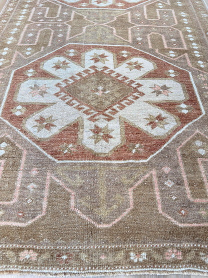 Turkish Vintage 4'1"x7'4"