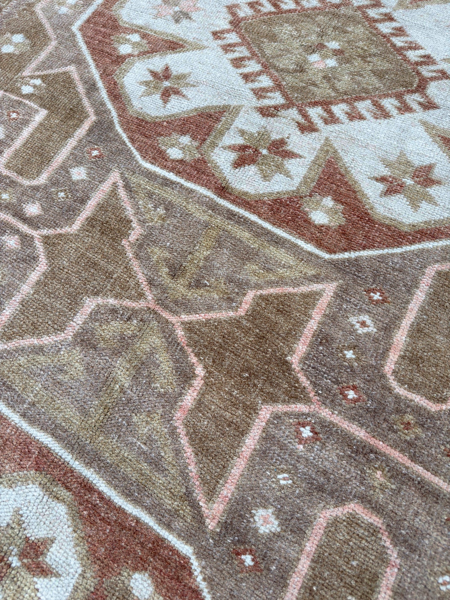 Turkish Vintage 4'1"x7'4"